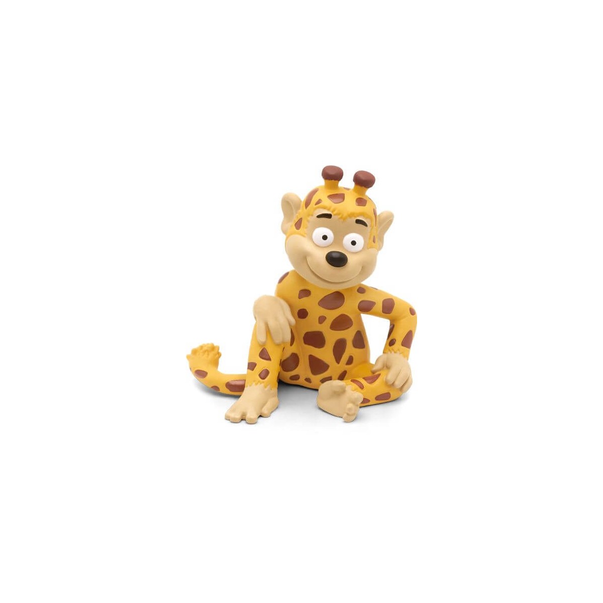 Cartoonhafte gelbe-orange Giraffenfigur sitzt mit verspieltem Gesichtsausdruck.