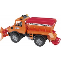 Bruder   MB Unimog Winterdienst mit Räumschild und Streuwerk