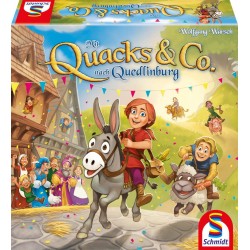 Bunte Spielbox mit fröhlichem Jungen auf einem Esel, im Hintergrund jubelnde Dorfbewohner.