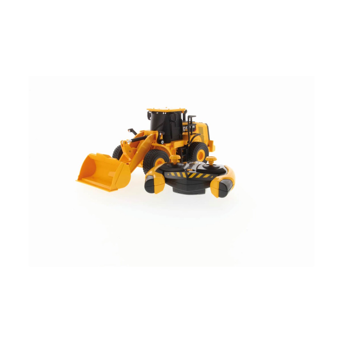 CARRERA RC CAT CARRERA RC 1:35 RC CAT 950M Wheel Loader (B/O)