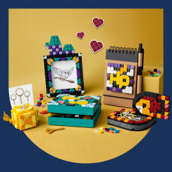 LEGO® DOTS 41811 Hogwarts™ Schreibtisch Set