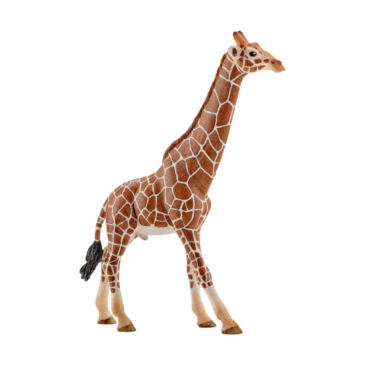 Eine Spielzeuggiraffe mit braun-weißen Mustern steht auf vier Beinen vor weißem Hintergrund.