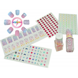img_1"Manicure