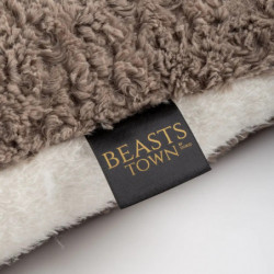 thumb-alternative:The Big Pot, Beasts