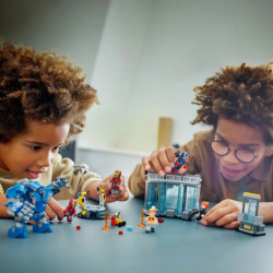 LEGO® Marvel Super Heroes™ 76315 Iron Mans Labor: Halle der Rüstungen