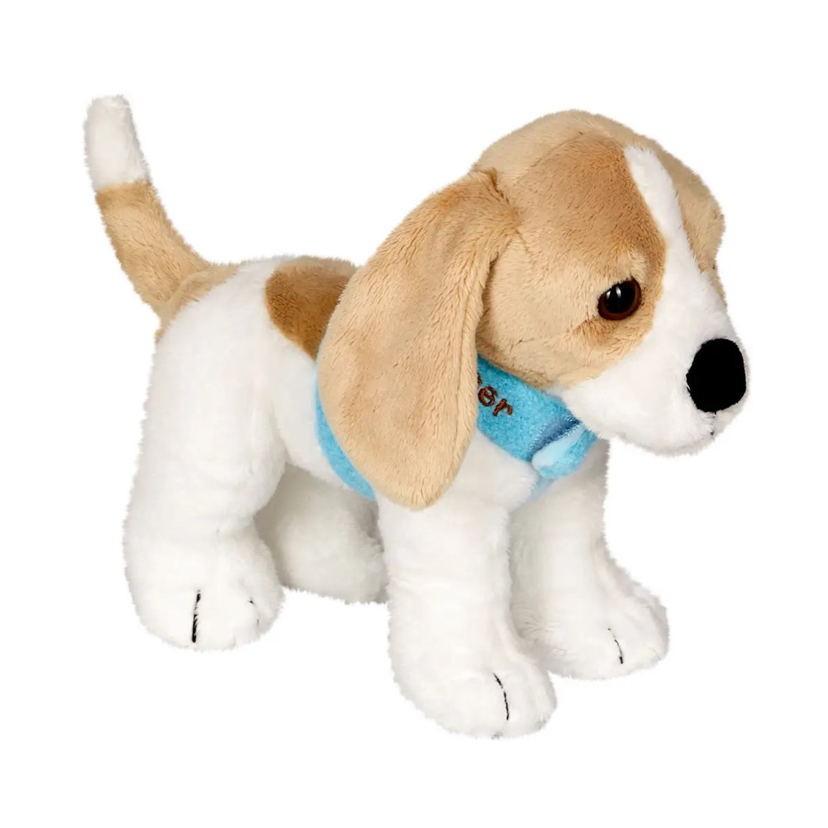 Plüschhund mit braun-weißem Fell und blauem Halsband steht auf allen vier Beinen.