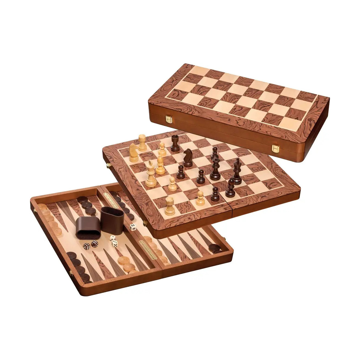 Drei Holzspielbretter: Backgammon, Schach mit Figuren sowie ein geschlossenes Damebrett.