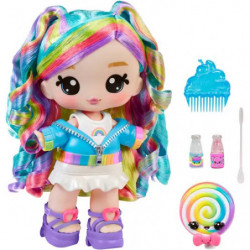 Yummiland-Puppe in bunter Verpackung mit Zubehör und Set zum Selbermachen von Lipgloss.