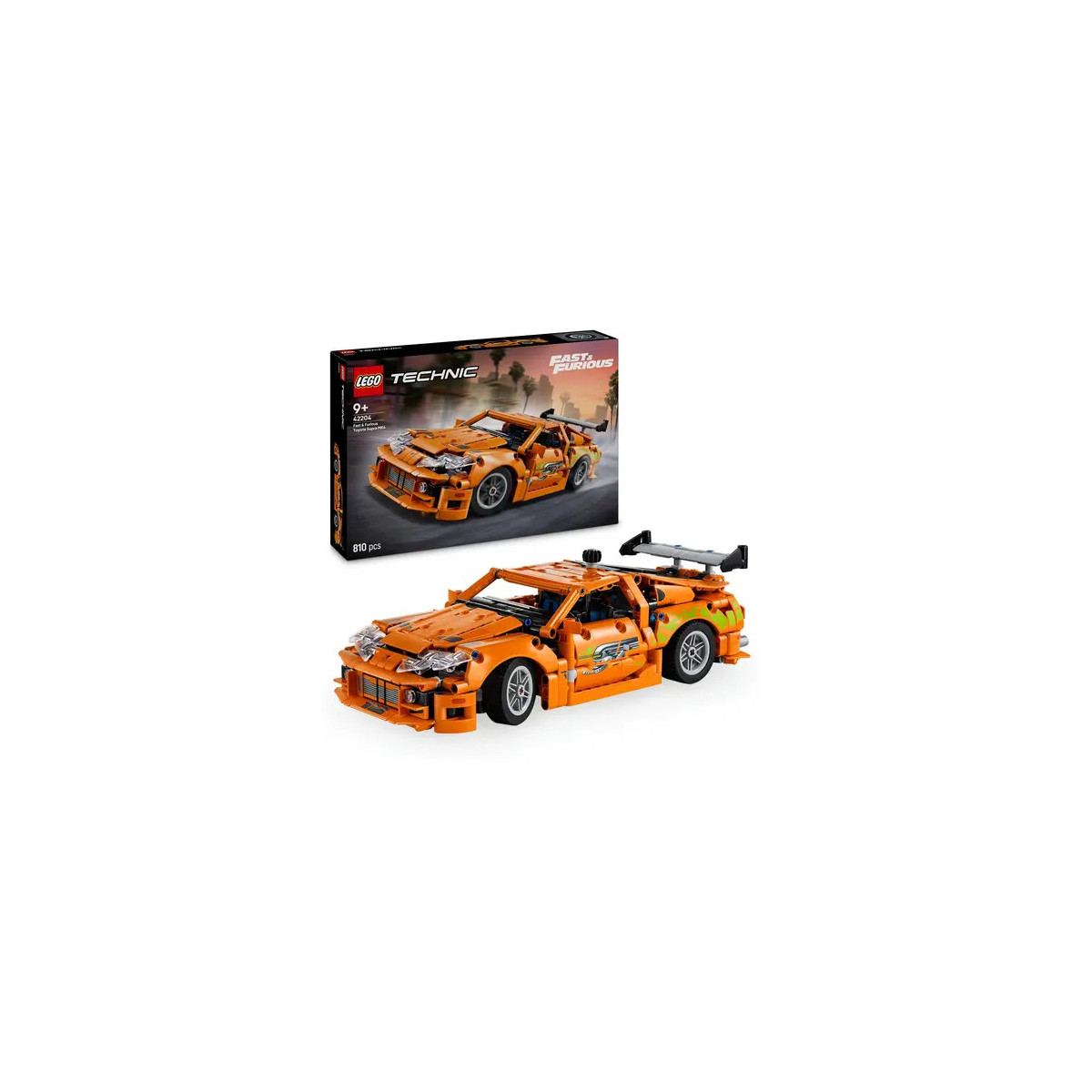 LEGO Technic oranges Sportwagen-Modell, inspiriert von Fast & Furious, mit Verpackung im Hintergrund.