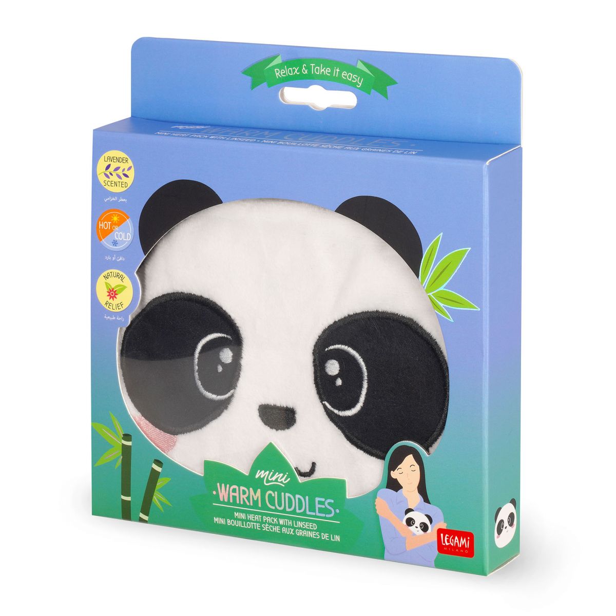 Plüsch-Panda-Wärmekissen in blau-grüner Box "Mini Warm Cuddles" mit Bambusmotiv und Frau, die es umarmt.