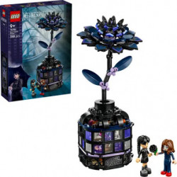 img_0:LEGO-Set mit blauer und schwarzer Blume, zwei Minifiguren und Box mit Set-Abbildung.