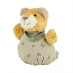 Stoffbär mit beigem Gesicht und grauem, gepunktetem Körper sitzt aufrecht vor weißem Hintergrund.